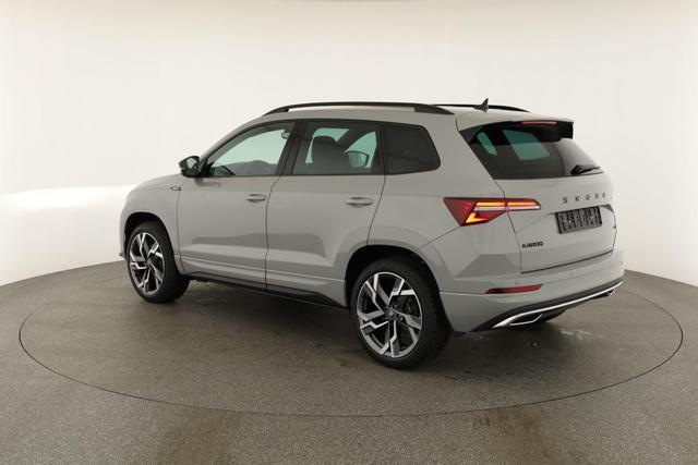 Skoda Karoq Sportline 4x4 2.0 TSI DSG Sportline, Pano, AHK, Navi, Matrix, Side, Winter, 5 J.-Garantie 