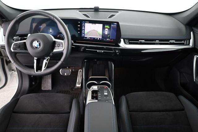 BMW X1 18 d sDrive M Sport 18d Sport, LED, AHK, Kamera, Navi, AppConnect, 19-Zoll 