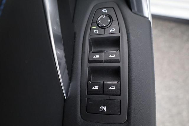BMW X1 18 d sDrive M Sport 18d Sport, LED, AHK, Kamera, Navi, AppConnect, 19-Zoll 