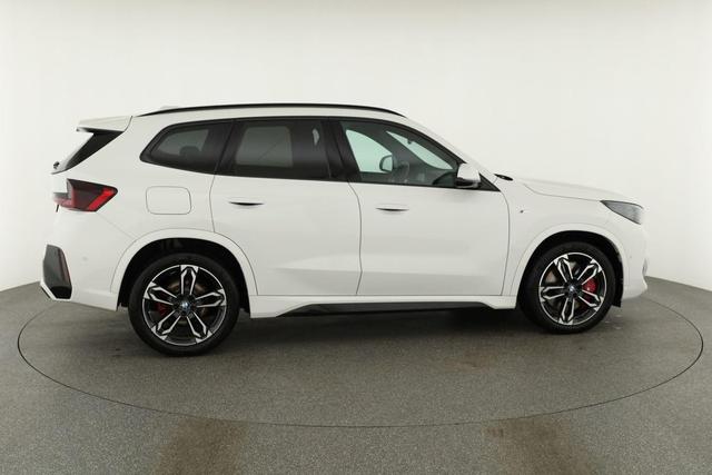 BMW X1 18 d sDrive M Sport 18d Sport, LED, AHK, Kamera, Navi, AppConnect, 19-Zoll 