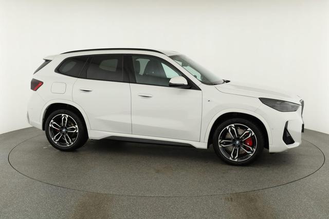 BMW X1 18 d sDrive M Sport 18d Sport, LED, AHK, Kamera, Navi, AppConnect, 19-Zoll 
