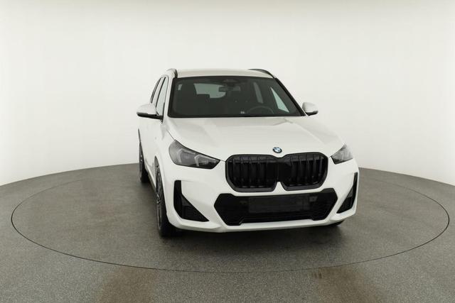 BMW X1 18 d sDrive M Sport 18d Sport, LED, AHK, Kamera, Navi, AppConnect, 19-Zoll 