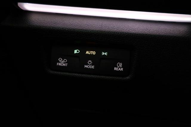 Volkswagen Tiguan 1.5 eTSI 110 kW Life DSG Life, AHK, easyOpen, Kamera, 5-J Garantie 