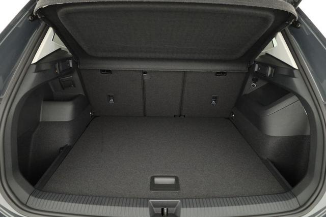 Volkswagen Tiguan 1.5 eTSI 110 kW Life DSG Life, AHK, easyOpen, Kamera, 5-J Garantie 