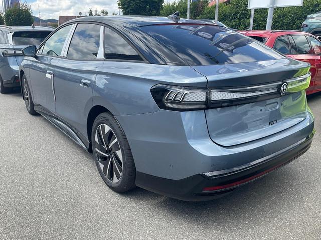 Volkswagen ID.7 Limousine Pro 210 kW Black, AHK, HuD, IQ.Light, IQ.Drive, AreaView, Side, Winter, 19-Zoll 