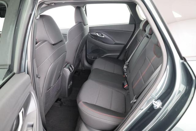 Hyundai i30 Kombi 1.6 T-GDI DCT N-LINE, Navi, Kamera, Winter, 18-Zoll, 5 J.-Garantie 