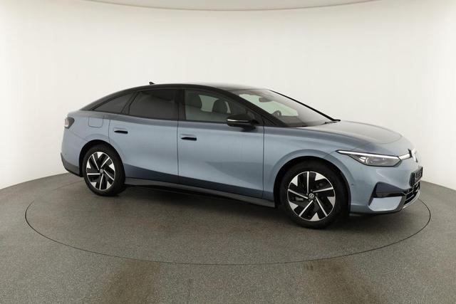Volkswagen ID.7 Limousine Pro 210 kW Black, AHK, HuD, IQ.Light, IQ.Drive, AreaView, Side, Winter, 19-Zoll 