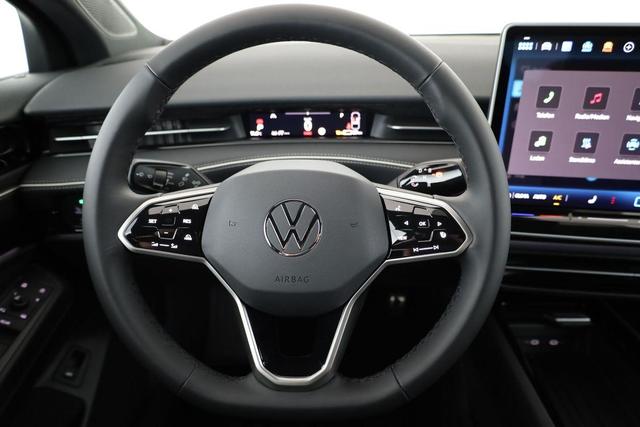 Volkswagen ID.7 Limousine Pro 210 kW Black, AHK, HuD, IQ.Light, IQ.Drive, AreaView, Side, Winter, 20-Zoll 