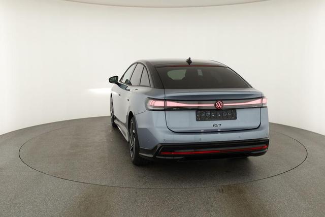 Volkswagen ID.7 Limousine Pro 210 kW Black, AHK, HuD, IQ.Light, IQ.Drive, AreaView, Side, Winter, 20-Zoll 