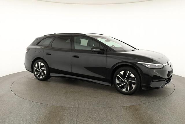Volkswagen ID.7 Kombi Pro 210 kW Tourer Black, AHK, HuD, IQ.Light, IQ.Drive, AreaView, Side, Winter, 19-Zoll 