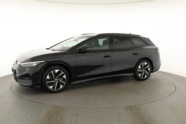Volkswagen ID.7 Kombi Pro 210 kW Tourer Black, AHK, HuD, IQ.Light, IQ.Drive, AreaView, Side, Winter, 19-Zoll 