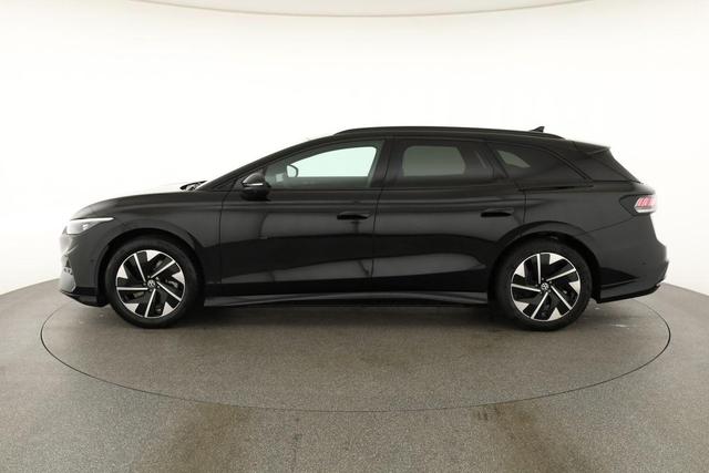 Volkswagen ID.7 Kombi Pro 210 kW Tourer Black, AHK, HuD, IQ.Light, IQ.Drive, AreaView, Side, Winter, 19-Zoll 