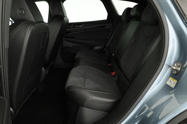 Volkswagen ID.7 Kombi Pro 210 kW Tourer Black, AHK, HuD, IQ.Light, IQ.Drive, AreaView, Side, Winter, 19-Zoll 