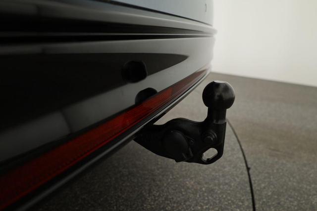 Volkswagen ID.7 Kombi Pro 210 kW Tourer Black, AHK, HuD, IQ.Light, IQ.Drive, AreaView, Side, Winter, 19-Zoll 