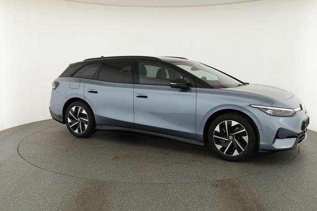 Volkswagen ID.7 Kombi Pro 210 kW Tourer Black, AHK, HuD, IQ.Light, IQ.Drive, AreaView, Side, Winter, 19-Zoll 