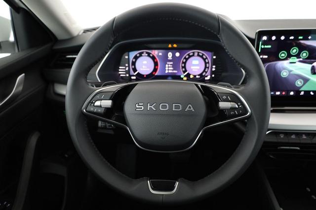 Skoda Octavia Combi 2.0 TDI 110 kW Selection DSG Selection, Navi, AHK, el. Klappe, 5-J Garantie 