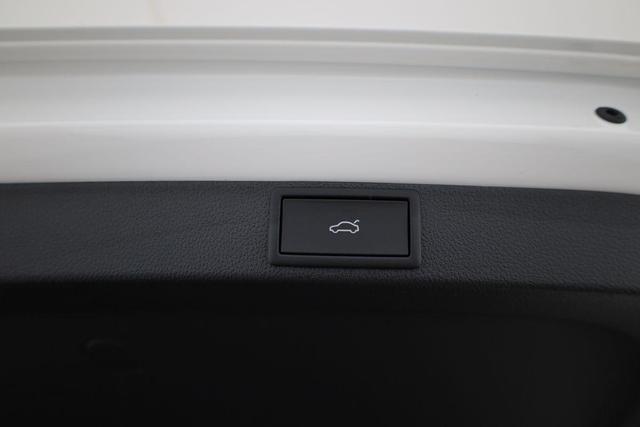 Skoda Octavia Combi 2.0 TDI 110 kW Selection DSG Selection, Navi, AHK, el. Klappe, 5-J Garantie 