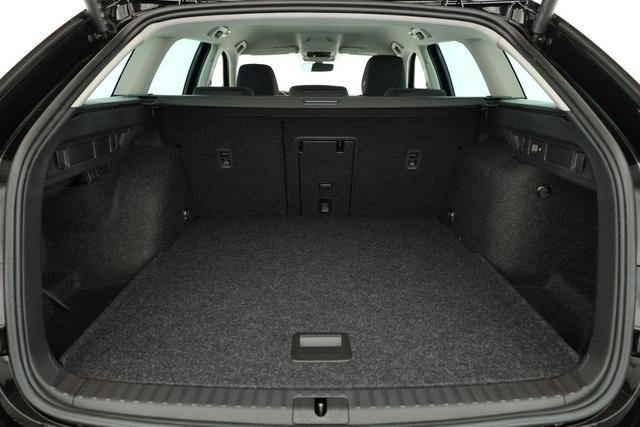 Skoda Octavia Combi 2.0 TDI 110 kW Selection DSG Selection, Navi, AHK, el. Klappe, 5-J Garantie 