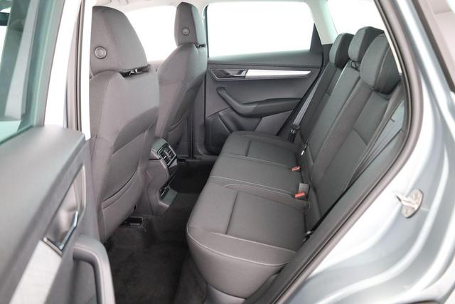 Skoda Karoq Selection 1.5 TSI DSG Selection, AHK, LED, Kamera, Winter, Ladeboden, 4 J.-Garantie 