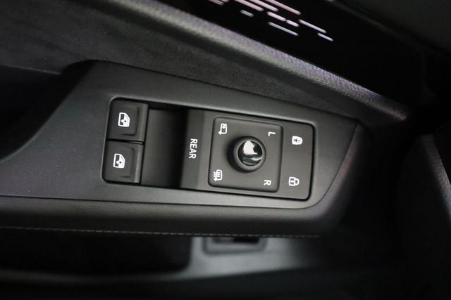 Volkswagen ID.7 Kombi Pro 210 kW Tourer Black, AHK, HuD, IQ.Light, IQ.Drive, AreaView, Side, Winter, 19-Zoll 