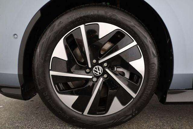 Volkswagen ID.7 Kombi Pro 210 kW Tourer Black, AHK, HuD, IQ.Light, IQ.Drive, AreaView, Side, Winter, 19-Zoll 