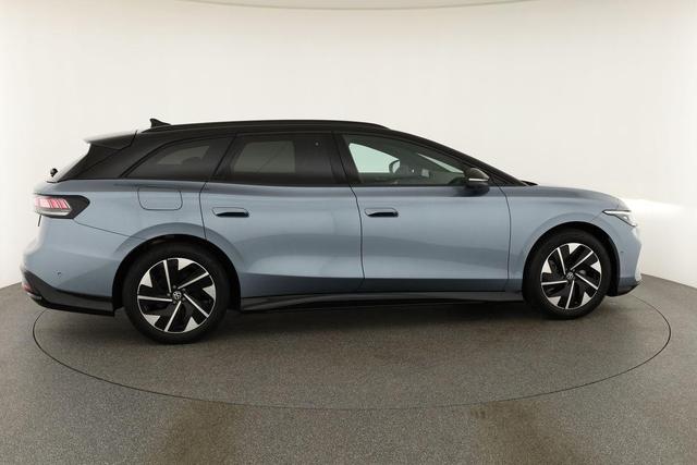 Volkswagen ID.7 Kombi Pro 210 kW Tourer Black, AHK, HuD, IQ.Light, IQ.Drive, AreaView, Side, Winter, 19-Zoll 