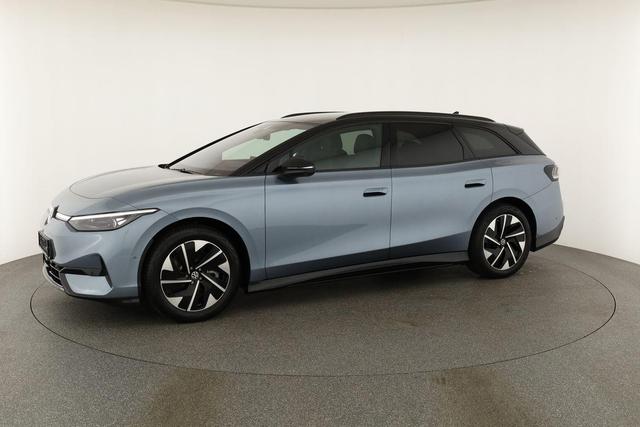Volkswagen ID.7 Kombi Pro 210 kW Tourer Black, AHK, HuD, IQ.Light, IQ.Drive, AreaView, Side, Winter, 19-Zoll 