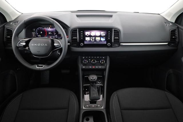 Skoda Karoq Selection 2.0 TDI DSG 4x4 Selection, AHK, Navi, LED, Kamera, Winter, el. Klappe, 4 J.-Garantie 