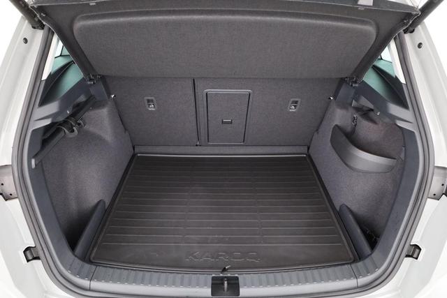 Skoda Karoq Selection 2.0 TDI DSG 4x4 Selection, AHK, Navi, LED, Kamera, Winter, el. Klappe, 4 J.-Garantie 