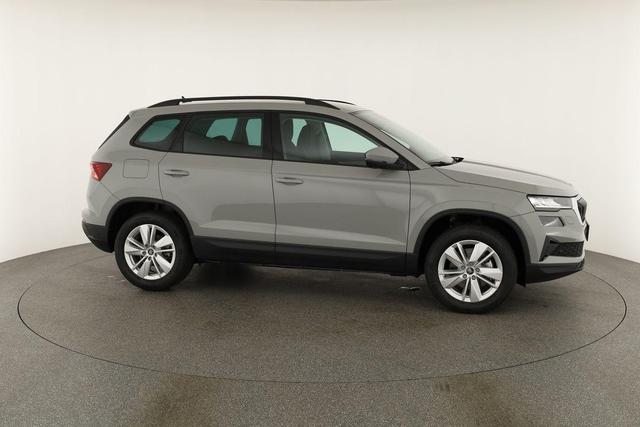 Skoda Karoq Selection 2.0 TDI DSG 4x4 Selection, AHK, Navi, LED, Kamera, Winter, el. Klappe, 4 J.-Garantie 