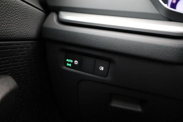 Skoda Octavia Combi 2.0 TDI 110 kW Selection DSG Selection, Navi, AHK, el. Klappe, 5-J Garantie 