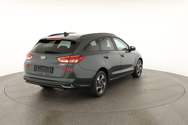 Hyundai i30 Kombi 1.6 T-GDI DCT, Navi, Kamera, Winter, 16-Zoll, 5 J.-Garantie 
