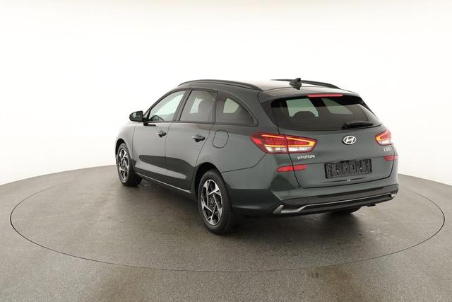 Hyundai i30 Kombi 1.6 T-GDI DCT, Navi, Kamera, Winter, 16-Zoll, 5 J.-Garantie 