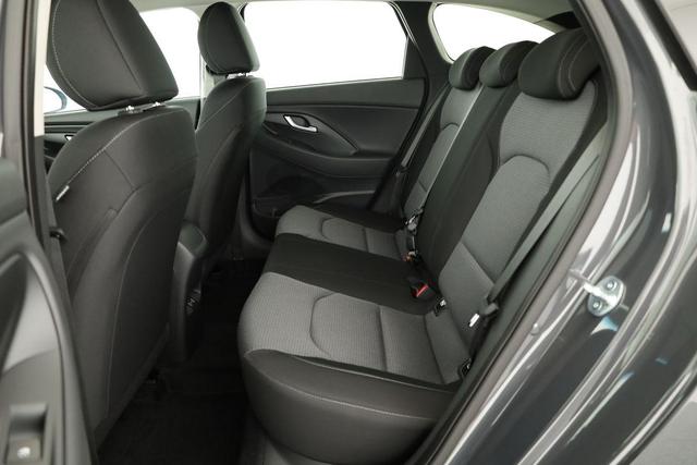 Hyundai i30 Kombi 1.6 T-GDI DCT, Navi, Kamera, Winter, 16-Zoll, 5 J.-Garantie 