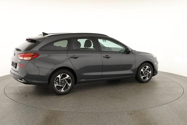 Hyundai i30 Kombi 1.6 T-GDI DCT, Navi, Kamera, Winter, 16-Zoll, 5 J.-Garantie 