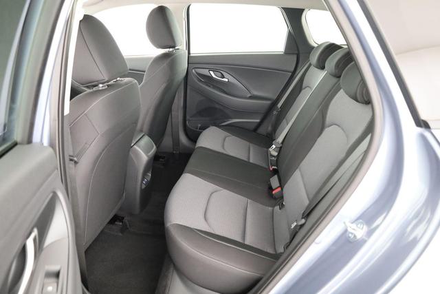 Hyundai i30 Kombi 1.6 T-GDI DCT, Navi, Kamera, Winter, 16-Zoll, 5 J.-Garantie 