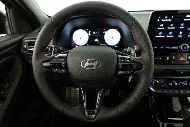 Hyundai i30 Kombi 1.6 T-GDI DCT N-LINE, Navi, Kamera, Winter, 18-Zoll, 5 J.-Garantie 