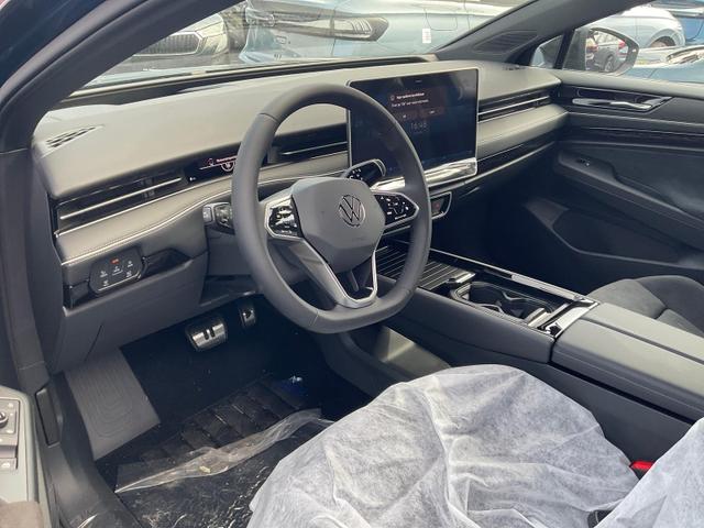 Volkswagen ID.7 Limousine - Pro 210 kW Black, AHK, HuD, IQ.Light, IQ.Drive, AreaView, Side, Winter, 19-Zoll