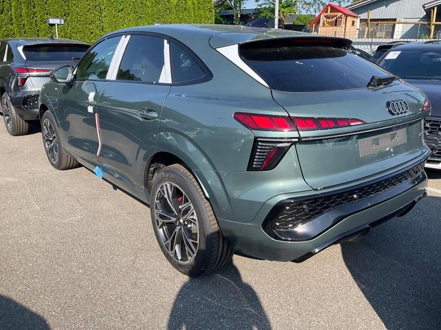 Audi Q3 Sportback TFSI quattro 150 kW S-LINE, AHK, Navi, AreaView, Side, Sound, Winter, 19-Zoll 