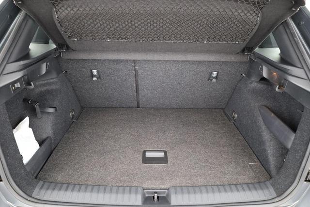 Skoda Kamiq Style 1.5 TSI DSG Style, AHK, LED, Kamera, ACC, 17-Zoll 