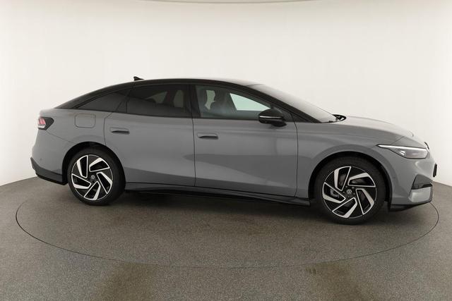Volkswagen ID.7 Limousine Pro 210 kW Black, HuD, IQ.Light, IQ.Drive, AreaView, Side, Winter, 20-Zoll 