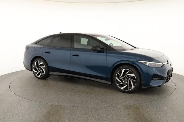 Volkswagen ID.7 Limousine Pro 210 kW Black, AHK, HuD, IQ.Light, IQ.Drive, AreaView, Side, Winter, 20-Zoll 