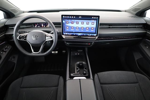 Volkswagen ID.7 Limousine Pro 210 kW Black, HuD, IQ.Light, IQ.Drive, AreaView, Side, Winter, 20-Zoll 