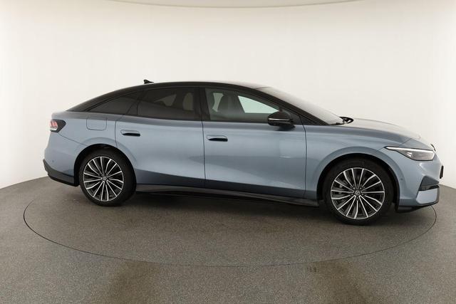 Volkswagen ID.7 Limousine Pro 210 kW Black, HuD, IQ.Light, IQ.Drive, AreaView, Side, Winter, 20-Zoll 