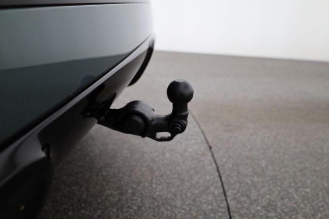 Audi Q3 Sportback TFSI quattro 150 kW S-LINE, AHK, Navi, AreaView, Side, Sound, Winter, 19-Zoll 