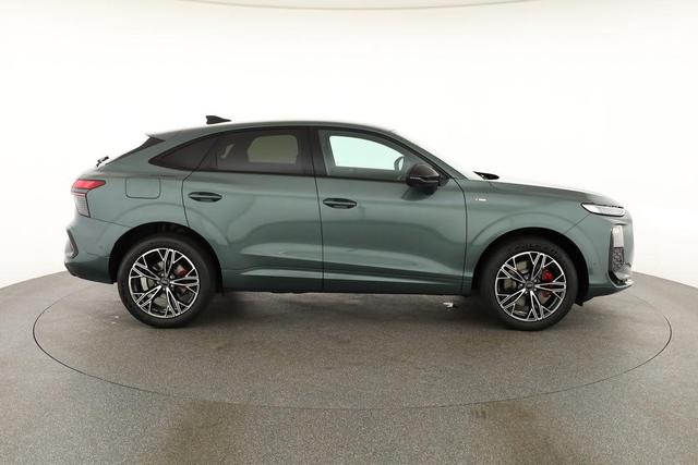 Audi Q3 Sportback TFSI quattro 150 kW S-LINE, AHK, Navi, AreaView, Side, Sound, Winter, 19-Zoll 
