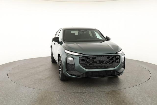 Audi Q3 Sportback TFSI quattro 150 kW S-LINE, AHK, Navi, AreaView, Side, Sound, Winter, 19-Zoll 