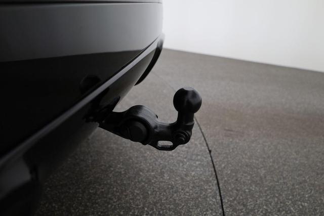 Audi Q3 Sportback TFSI quattro 150 kW S-LINE, AHK, Navi, AreaView, Side, Sound, Winter, 19-Zoll 