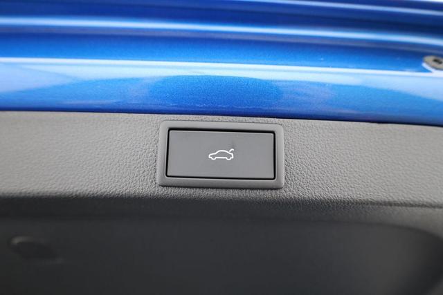 Skoda Octavia Combi 2.0 TDI 110 kW Selection DSG Selection, Navi, Pano, AHK, Teilleder, 5-J Garantie 