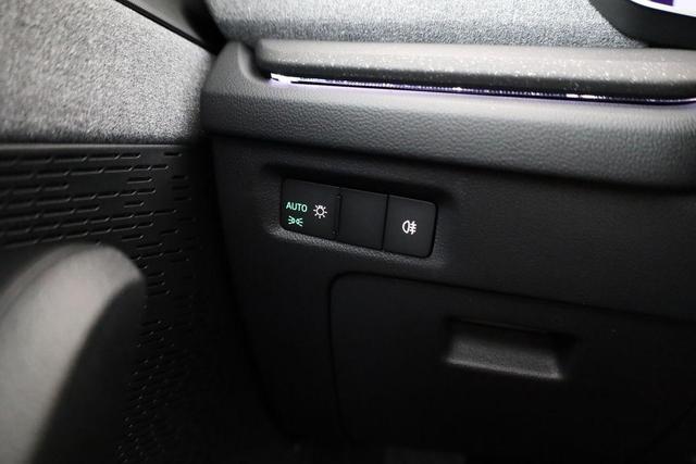 Skoda Octavia Combi 2.0 TDI 110 kW Selection DSG Selection, Navi, Pano, AHK, Teilleder, 5-J Garantie 